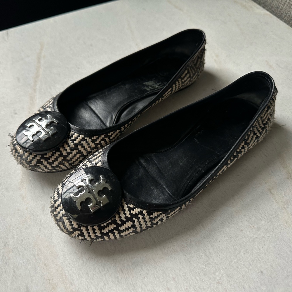 Tory Burch Reva Raffia Straw Ballerina Flats, Size 7.5